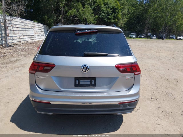 45568198 :رقم المزاد ، 3VV2B7AXXLM121046 vin ، 2020 Volkswagen Tiguan 2.0t Se/2.0t Se R-line Black/2.0t Sel مزاد بيع