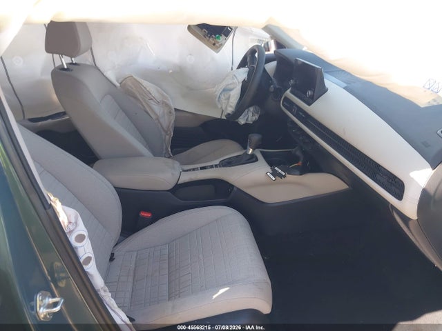 3CZRZ2H32RM759485 Honda Hr-v Awd Lx