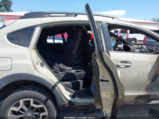 Subaru Crosstrek 2.0i Premium 2016 JF2GPABCXG8330121 Image 8