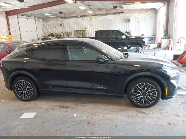Ford Mustang Mach-e Premium 2024 3FMTK3SU9RMA04045 Image 13