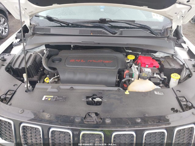 45568261 :رقم المزاد ، 3C4NJDBB9MT599000 vin ، 2021 Jeep Compass Latitude 4x4 مزاد بيع