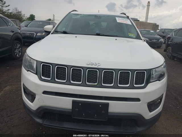 45568261 :رقم المزاد ، 3C4NJDBB9MT599000 vin ، 2021 Jeep Compass Latitude 4x4 مزاد بيع