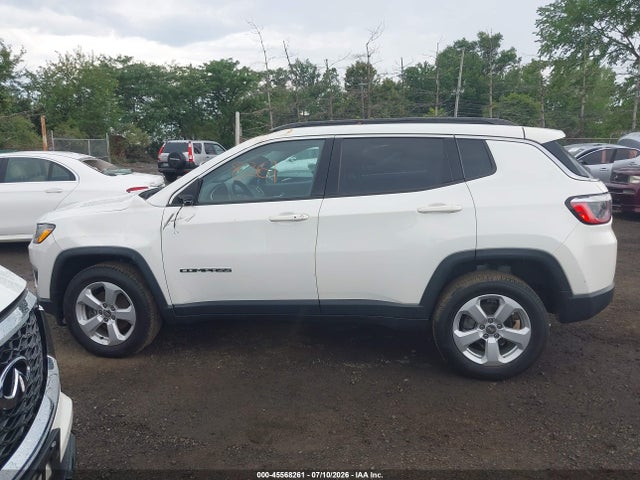 45568261 :رقم المزاد ، 3C4NJDBB9MT599000 vin ، 2021 Jeep Compass Latitude 4x4 مزاد بيع