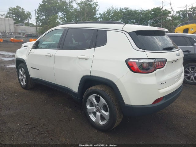 45568261 :رقم المزاد ، 3C4NJDBB9MT599000 vin ، 2021 Jeep Compass Latitude 4x4 مزاد بيع