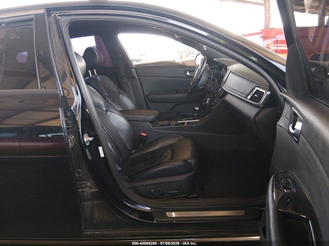 Auction sale of the 2016 Kia Optima Sxl Turbo, vin: 5XXGV4L24GG086457, lot number: 45568295