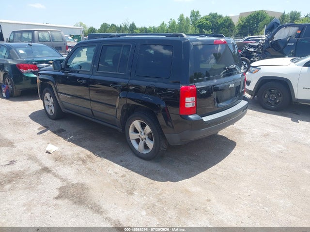 2016 Jeep Patriot Latitude მანქანა იყიდება აუქციონზე, vin: 1C4NJPFB6GD562461, აუქციონის ნომერი: 45568298