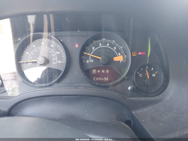 2016 Jeep Patriot Latitude მანქანა იყიდება აუქციონზე, vin: 1C4NJPFB6GD562461, აუქციონის ნომერი: 45568298