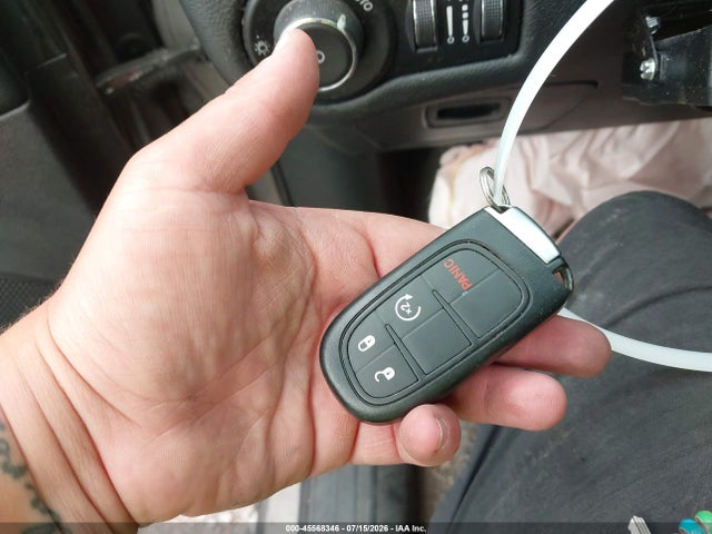 Продажа на аукционе авто 2017 Jeep Cherokee Limited, vin: 1C4PJMDSXHW625741, номер лота: 45568346