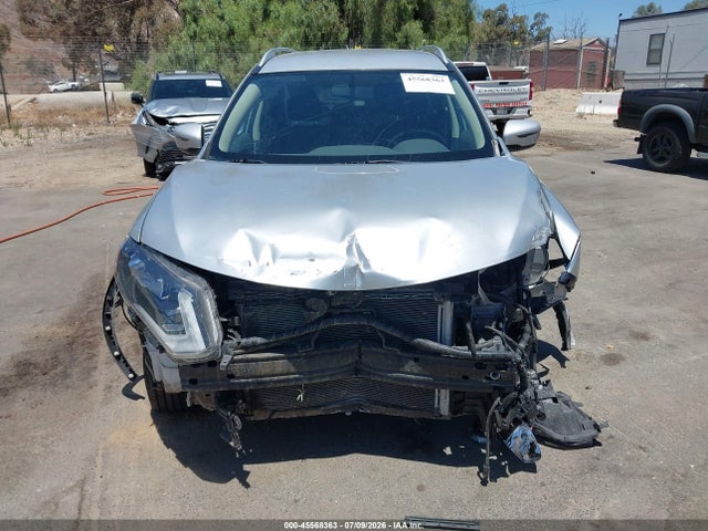 JN8AT2MT6HW393057 Nissan ROGUE SV