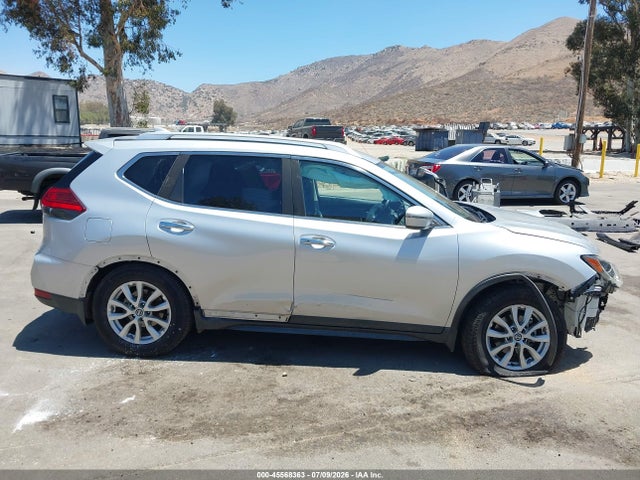JN8AT2MT6HW393057 Nissan ROGUE SV