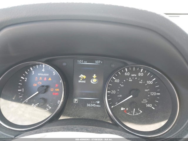 JN8AT2MT6HW393057 Nissan ROGUE SV