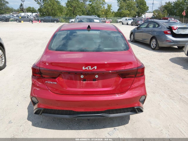 2024 Kia Forte Lxs მანქანა იყიდება აუქციონზე, vin: 3KPF24AD1RE792712, აუქციონის ნომერი: 45568378