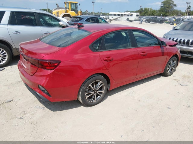 2024 Kia Forte Lxs მანქანა იყიდება აუქციონზე, vin: 3KPF24AD1RE792712, აუქციონის ნომერი: 45568378