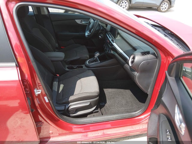 2024 Kia Forte Lxs მანქანა იყიდება აუქციონზე, vin: 3KPF24AD1RE792712, აუქციონის ნომერი: 45568378