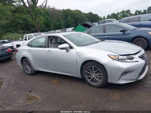 2017 Lexus Es 350 მანქანა იყიდება აუქციონზე, vin: 58ABK1GG8HU074447, აუქციონის ნომერი: 45568379