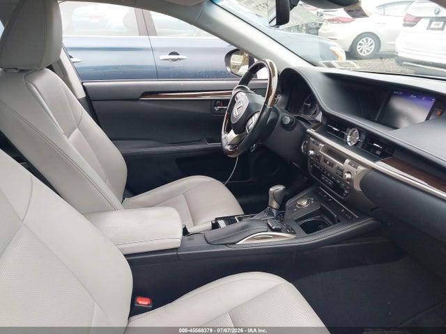 2017 Lexus Es 350 მანქანა იყიდება აუქციონზე, vin: 58ABK1GG8HU074447, აუქციონის ნომერი: 45568379