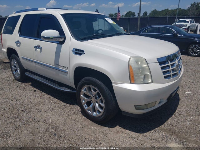 2008 Cadillac Escalade მანქანა იყიდება აუქციონზე, vin: 1GYFK63868R105961, აუქციონის ნომერი: 45568414