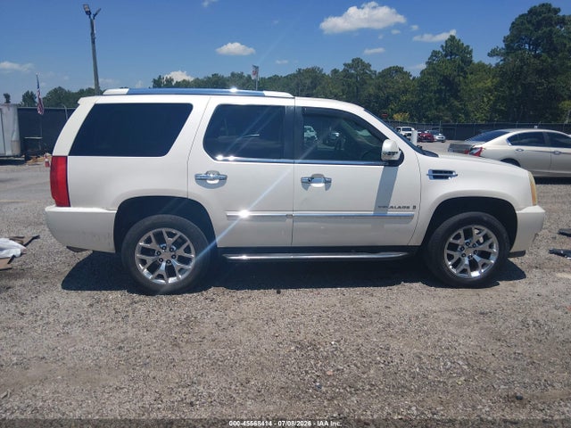 2008 Cadillac Escalade მანქანა იყიდება აუქციონზე, vin: 1GYFK63868R105961, აუქციონის ნომერი: 45568414