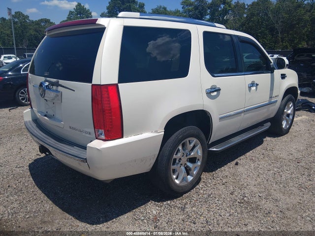 2008 Cadillac Escalade მანქანა იყიდება აუქციონზე, vin: 1GYFK63868R105961, აუქციონის ნომერი: 45568414