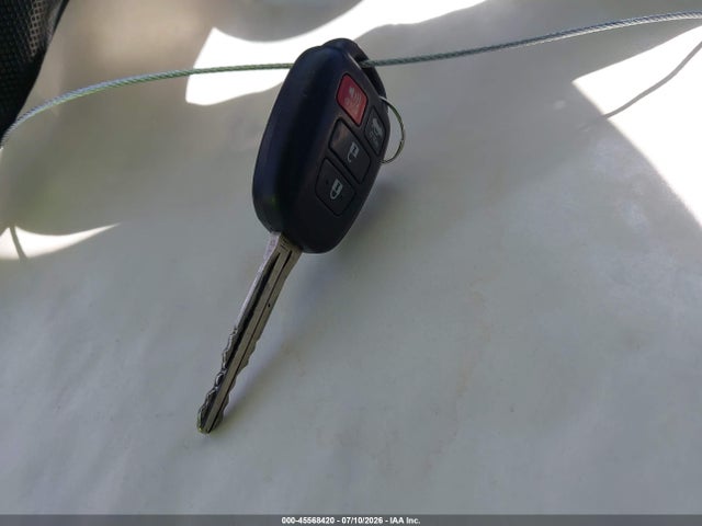 2015 Toyota Corolla Le Eco მანქანა იყიდება აუქციონზე, vin: 5YFBPRHE9FP354641, აუქციონის ნომერი: 45568420