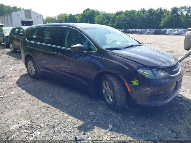 45568425 :رقم المزاد ، 2C4RC1DG2HR611502 vin ، 2017 Chrysler Pacifica Touring مزاد بيع