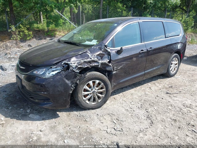 45568425 :رقم المزاد ، 2C4RC1DG2HR611502 vin ، 2017 Chrysler Pacifica Touring مزاد بيع