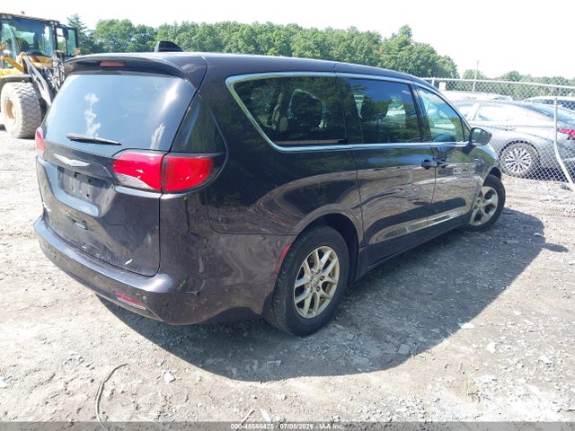 45568425 :رقم المزاد ، 2C4RC1DG2HR611502 vin ، 2017 Chrysler Pacifica Touring مزاد بيع
