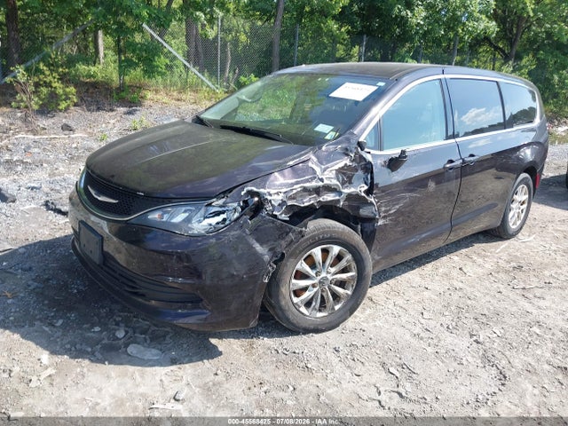 45568425 :رقم المزاد ، 2C4RC1DG2HR611502 vin ، 2017 Chrysler Pacifica Touring مزاد بيع