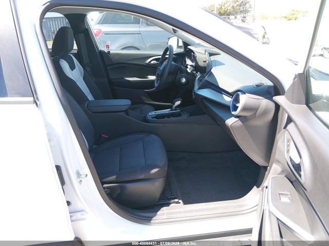 KL77LFEP9SC241956 Chevrolet Trax Fwd Ls