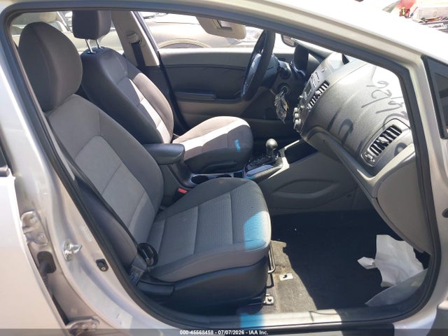 KIA FORTE LX 2017 3KPFK4A74HE026854 Image 5