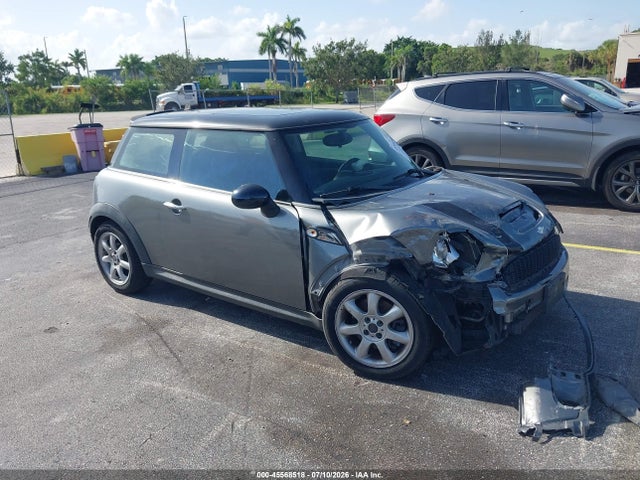 Продаж на аукціоні авто 2010 Mini Cooper S, vin: WMWMF7C58ATW89394, номер лоту: 45568518