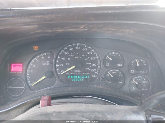 Auction sale of the 1999 Chevrolet Silverado 1500, vin: 2GCEC19V9X1204876, lot number: 45568574