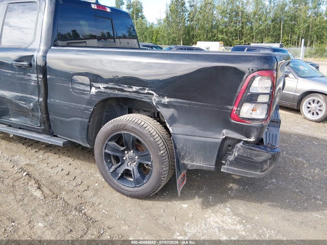 1C6SRFBT8NN362975 RAM 1500 Big Horn 4x4 6&#039;4 Box