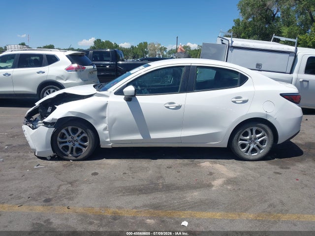 Scion IA 2016 3MYDLBZVXGY134342 Image 14
