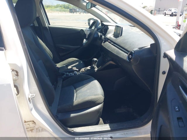 Scion IA 2016 3MYDLBZVXGY134342 Image 5