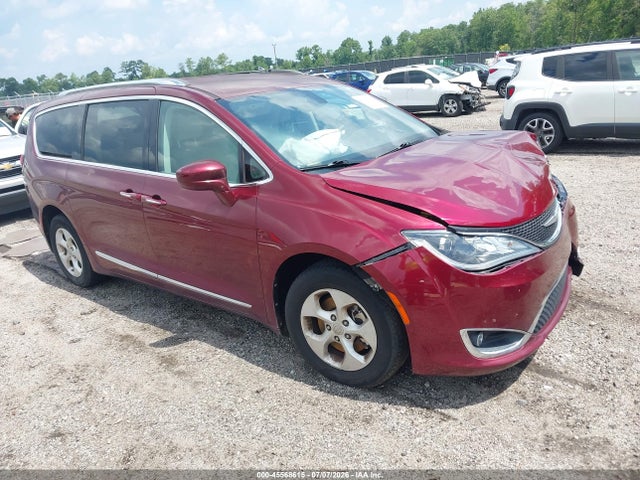 45568615 :رقم المزاد ، 2C4RC1EG4HR543590 vin ، 2017 Chrysler Pacifica Touring-l Plus مزاد بيع
