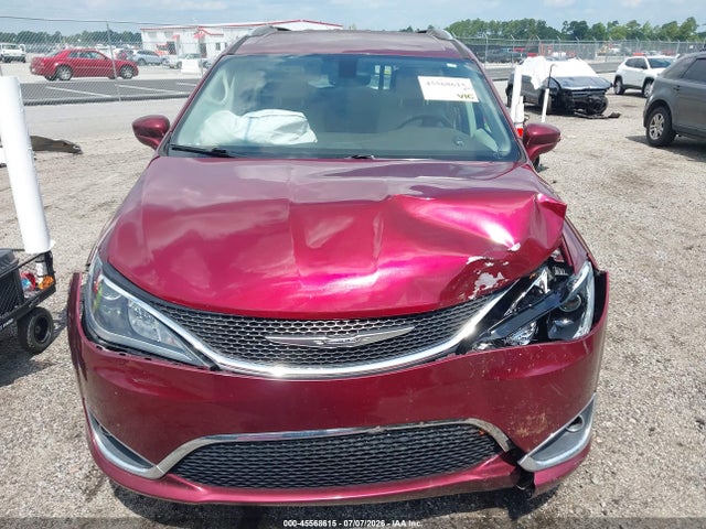 2017 Chrysler Pacifica Touring-l Plus მანქანა იყიდება აუქციონზე, vin: 2C4RC1EG4HR543590, აუქციონის ნომერი: 45568615