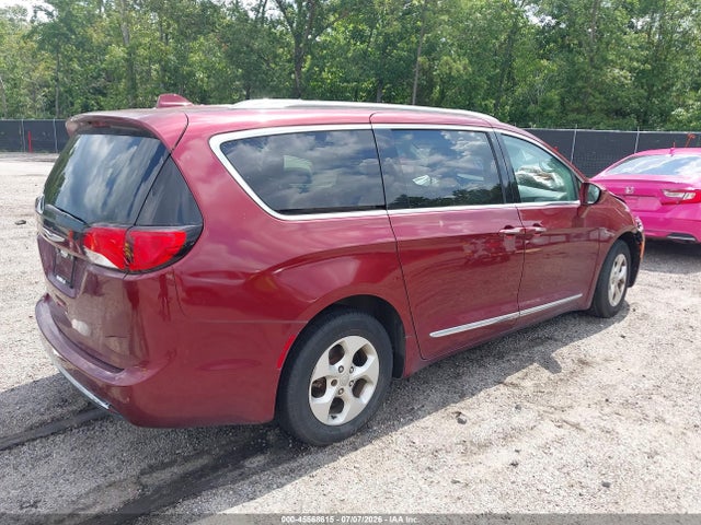 2017 Chrysler Pacifica Touring-l Plus მანქანა იყიდება აუქციონზე, vin: 2C4RC1EG4HR543590, აუქციონის ნომერი: 45568615