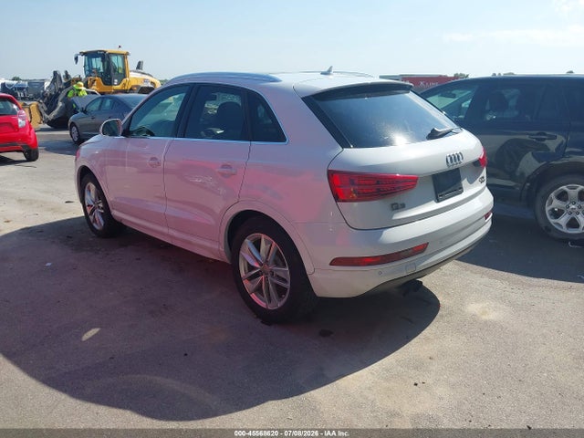 45568620 :رقم المزاد ، WA1JCCFS0HR001320 vin ، 2017 Audi Q3 2.0t Premium مزاد بيع