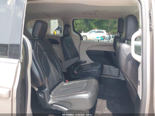 45568633 :رقم المزاد ، 2C4RC1BG5HR540346 vin ، 2017 Chrysler Pacifica Touring-l مزاد بيع
