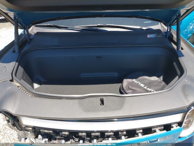 Продажа на аукционе авто 2023 Rivian R1t Adventure Quad Motor Large Pack, vin: 7FCTGAAA0PN020360, номер лота: 45568756