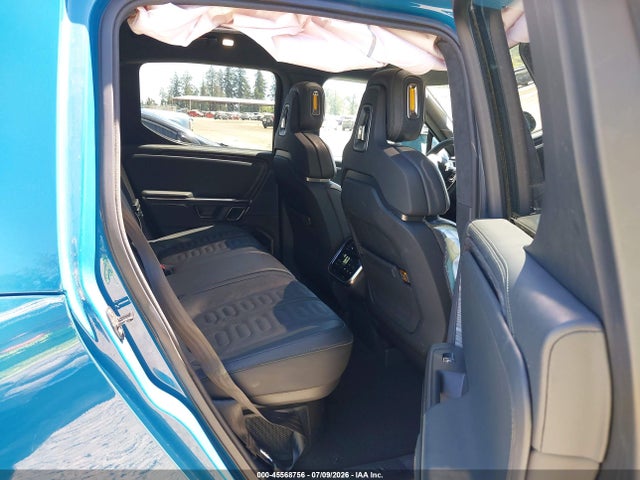 Продажа на аукционе авто 2023 Rivian R1t Adventure Quad Motor Large Pack, vin: 7FCTGAAA0PN020360, номер лота: 45568756