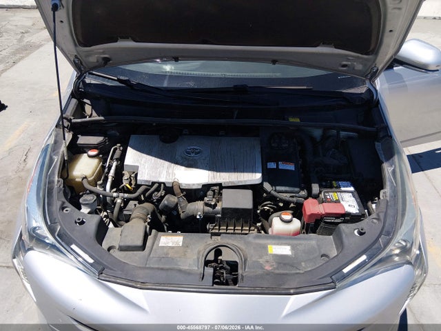 JTDKARFU7G3008058 Toyota Prius Three Touring