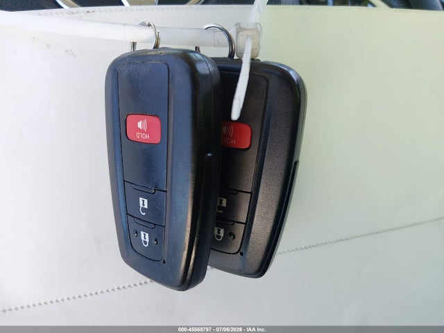 JTDKARFU7G3008058 Toyota Prius Three Touring