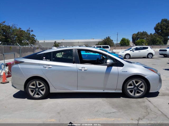 JTDKARFU7G3008058 Toyota Prius Three Touring