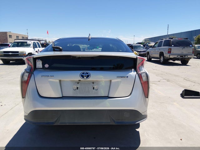 JTDKARFU7G3008058 Toyota Prius Three Touring