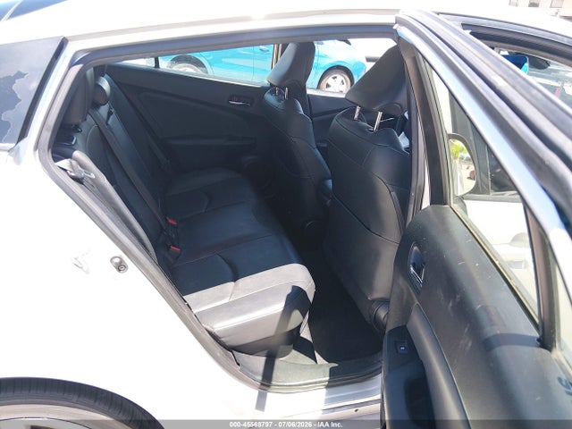 JTDKARFU7G3008058 Toyota Prius Three Touring
