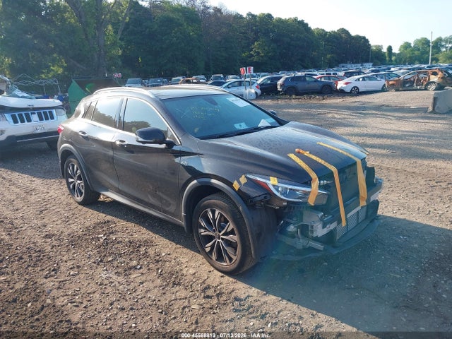 45568819 :رقم المزاد ، SJKCH5CR9JA001931 vin ، 2018 Infiniti Qx30 Essential مزاد بيع