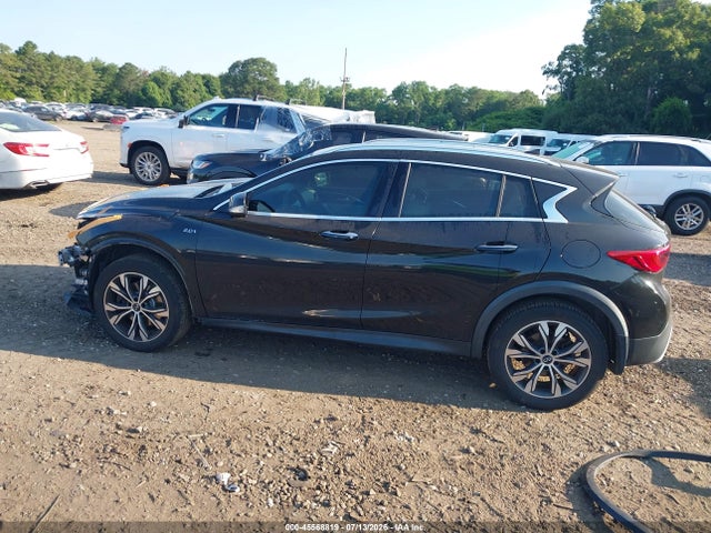 2018 Infiniti Qx30 Essential მანქანა იყიდება აუქციონზე, vin: SJKCH5CR9JA001931, აუქციონის ნომერი: 45568819