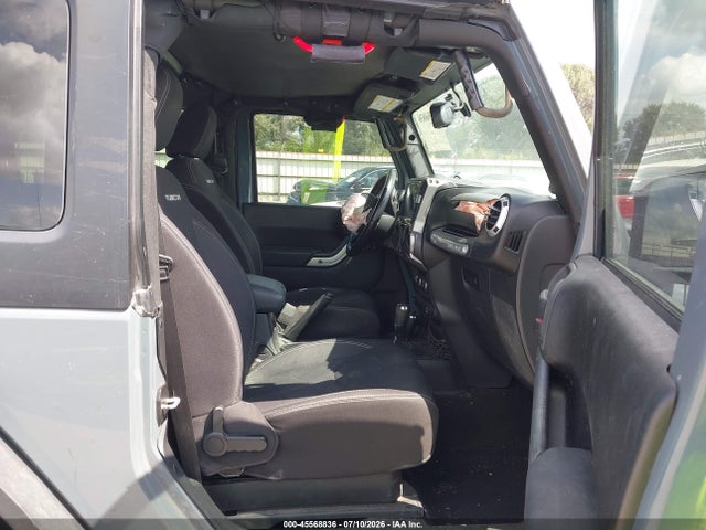 2014 Jeep Wrangler Rubicon მანქანა იყიდება აუქციონზე, vin: 1C4BJWCGXEL181177, აუქციონის ნომერი: 45568836